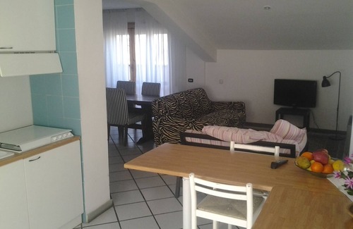 Tivoli Apartamento | APARTAMENTOS CARDINALES VILLA ROMA TIVOLI