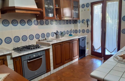 Rometta Marea Villa | Rometta Marea: Villa en complejo residencial con piscina a sólo 100 metros del mar