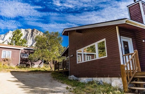 Nathrop Cabina | Romley Cabin at Deer Valley with geothermal pool & more! Family & Pet Friendly