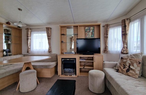 St Mary's Bay Apartamento | Romney Hollow at Marlie Holiday Park, Kent