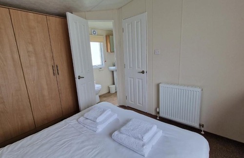 St Mary's Bay Apartamento | Romney Hollow at Marlie Holiday Park, Kent