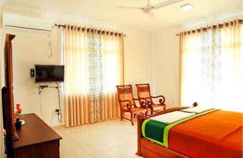 Seeduwa - Katunayake Hotel | Ronaka Airport Transit Hotel