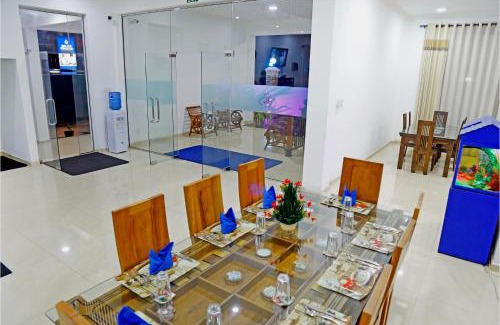 Seeduwa - Katunayake Hotel | Ronaka Airport Transit Hotel