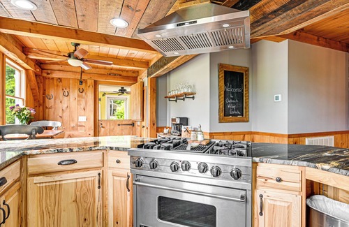 Ronda Casa | Ronda Home w/ Hot Tub + Fire Pit, Near Wineries!