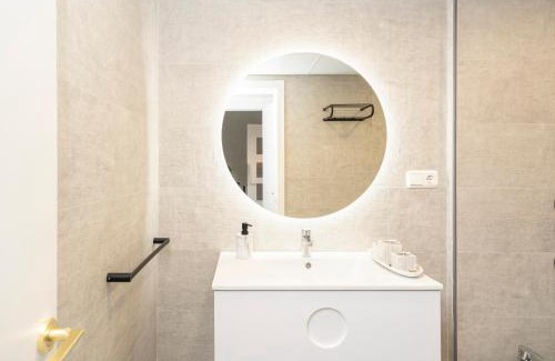 Angustias - Chana - Encina Apartamento | Ronda Suites 193 junto a hospitales y cerca centro con Parking Gratis