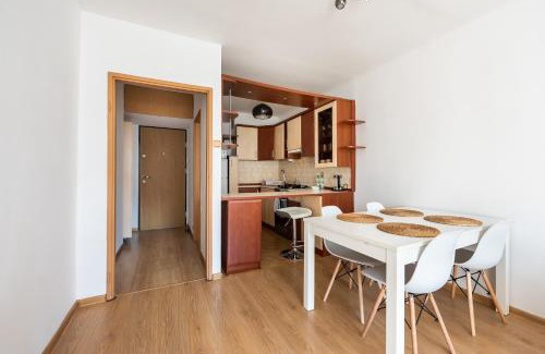 Srodmiescie Połnocne Apartamento | Rondo ONZ Standard Apartment