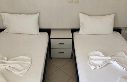 Himare Hotel | Rondos Hotel