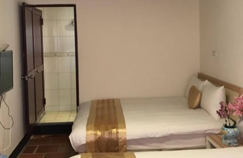 Jinning Casa | Rong Shu Xia B&B