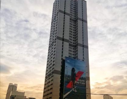 Highway Hills Apartamento | Ronz Deca Hills