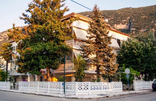 Kamena Vourla Apartamento | Ronzi Apartments