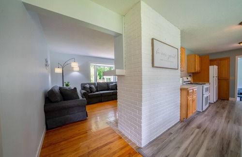 Norton Shores Casa | Rood Retreat