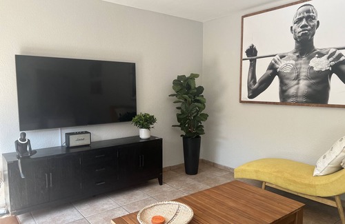 Greater Johannesburg Metropolitan Area Casa | Roodepoort Smart Home 1