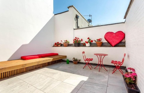 Hove Casa | Roof garden house