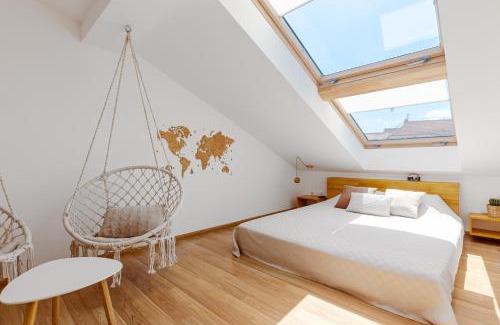 Kosuv Stary Apartamento | Roof Rooms