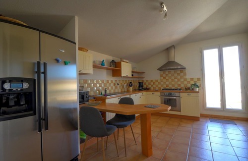 Le Beausset Apartamento | Apartment