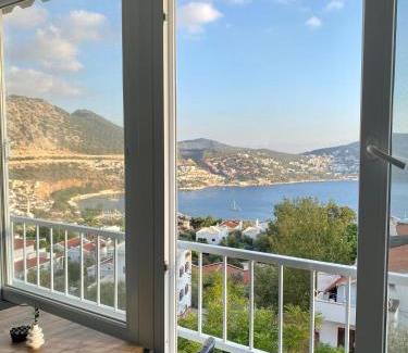 Kalkan Apartamento | Rooftop Apart with Sea View in Kalkan Center