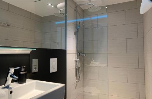 Oststadt Apartamento | Rooftop Apartment by Rabe - Balkon, Parkplatz, Smart-TV, Netflix