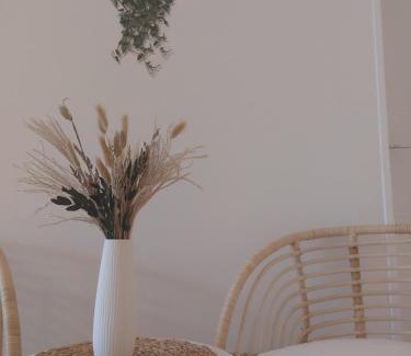 Neu-Ulm Apartamento | Rooftop Apartments - Stillvolles Apartment 4P nahe Glacis Center