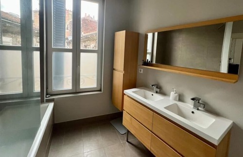 Sablon - Trudaine Apartamento | Rooftop Av Italie Clermont fd · Appartement Avec Superbe Rooftop Privatif !