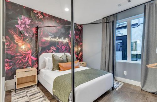Katie Hill Neighborhood Casa | Rooftop Hot Tub & Game Room - 3 Miles to Downtown