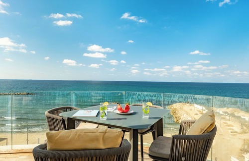 Haifa Condominio | Rooftop Jacuzzi Penthouse by Sea N' Rent