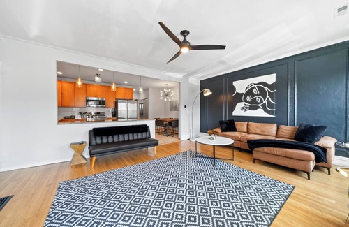 Lake Geneva Apartamento | Rooftop On Main-Downtown Lake Geneva!