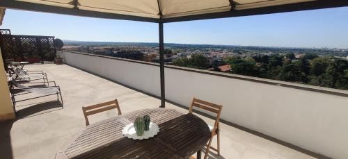 Tuscolano Apartamento | Rooftop via Appia Nuova, Roma