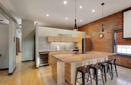 Evansville Casa | Rooftop Views in the Heart of Downtown