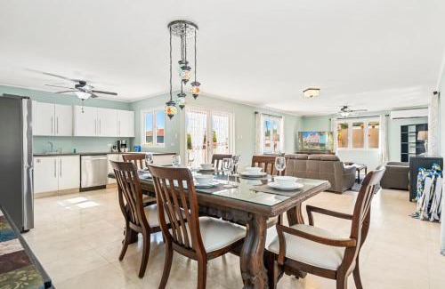 Sero Grandi Casa | Rooi Koochi 29B