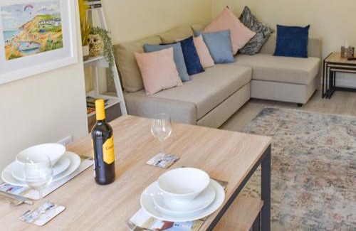 Yarmouth Casa | Rookmead Cottage