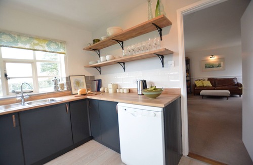 Halesworth Cabaña | ROOKYARDS, pet friendly, character holiday cottage in Halesworth
