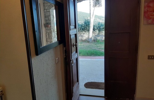 Precetto Casa | villa en una zona montañosa con vistas panorámicas
