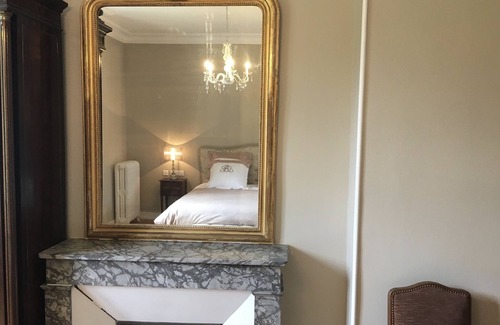 Jarze Cama Y Desayuno | Room 1 King size double bedroom