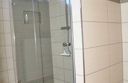 Aldingen Cabaña | Room 1 - Pension N37 - modern furnished rooms in a quiet location