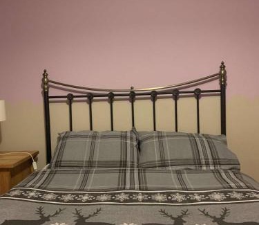 Williamstown Casa | Room 2 , Williamstown, Ireland