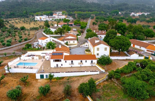 Fortios Apartamento | 'Room 3' with Shared Pool