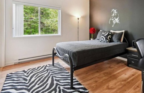 Saint Donat Cama Y Desayuno | Room 5: The Equine