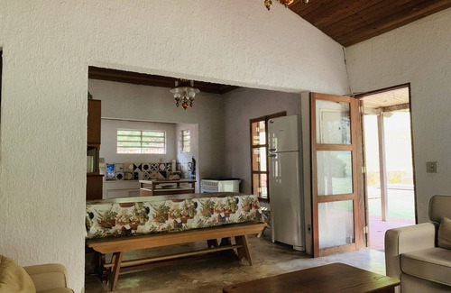 Aracariguama Casa | Sitio a 50 minutos de São Paulo con Chimenea, Campo de fútbol y Jacuzzi.