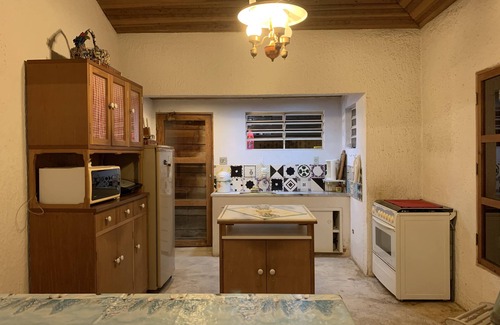 Aracariguama Casa | Sitio a 50 minutos de São Paulo con Chimenea, Campo de fútbol y Jacuzzi.