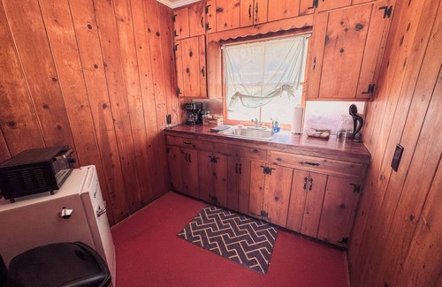 Joshua Tree Hotel | Room #7
