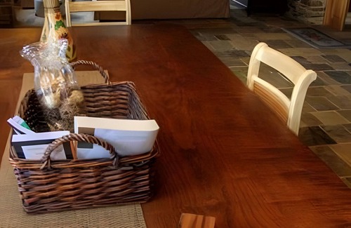 Mondonedo Apartamento | Room A Aira Vella in Mondoñedo with shared garden and Wi-Fi