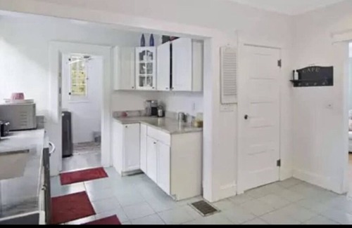 Providencia Park Cabaña | Room B, right in the action of West Palm Beach!