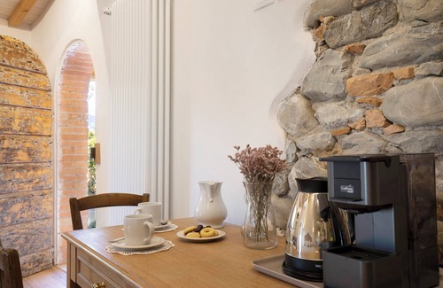 Barberino di Mugello Apartamento | Habitación 'Bellavista Cottage Gelsomino' con jardín compartido, Wi-Fi y aire acondicionado