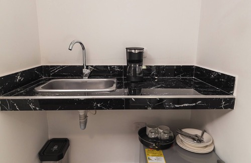 Cali Apartamento | Habitacion por plaza de toros H102