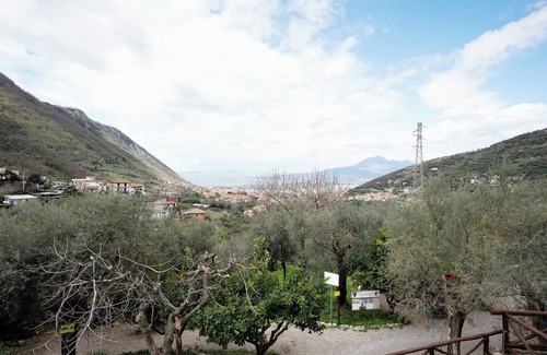 Gragnano Apartamento | Habitación 'Camera Stabia Con Vista Mare' con terraza compartida, jardín compartido y Wi-Fi