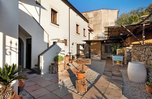 Gragnano Apartamento | Habitación 'Camera Stabia Con Vista Mare' con terraza compartida, jardín compartido y Wi-Fi