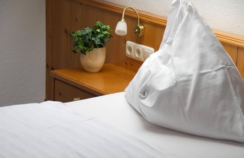 Schoerfling am Attersee Apartamento | Room de luxe 1 - Pension KNOLL am Attersee