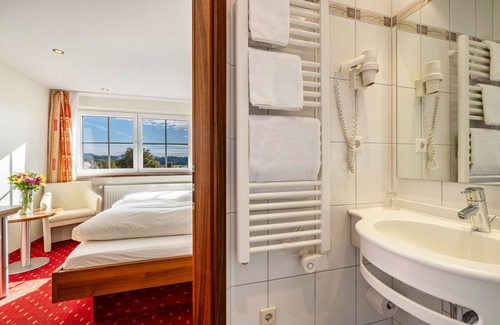 Rosenfeld Casa | Room 'Doppelzimmer 27' with Wi-Fi