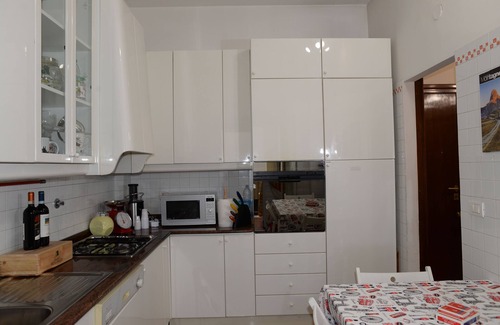 Tor di Quinto Casa | Room-emilio Home Triple Room in our Cozy