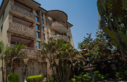 Lubumbashi Casa | Room-extra-large Room, Free Breakfast